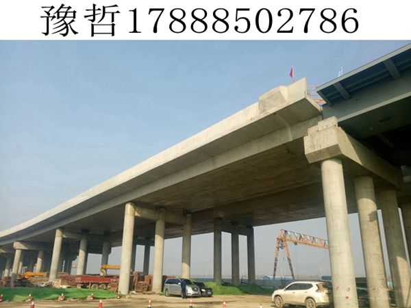 广西柳州钢箱梁起重机在桥梁建设中的应用价值